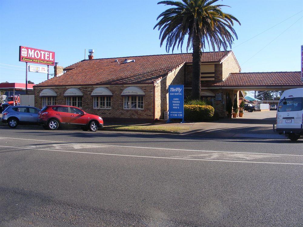 Burke & Wills Motor Inn Kingaroy Exterior foto